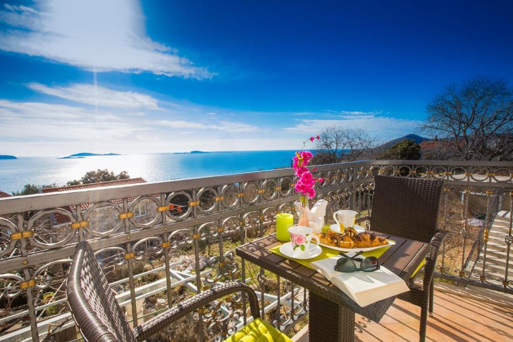 Apartments Grbić logo